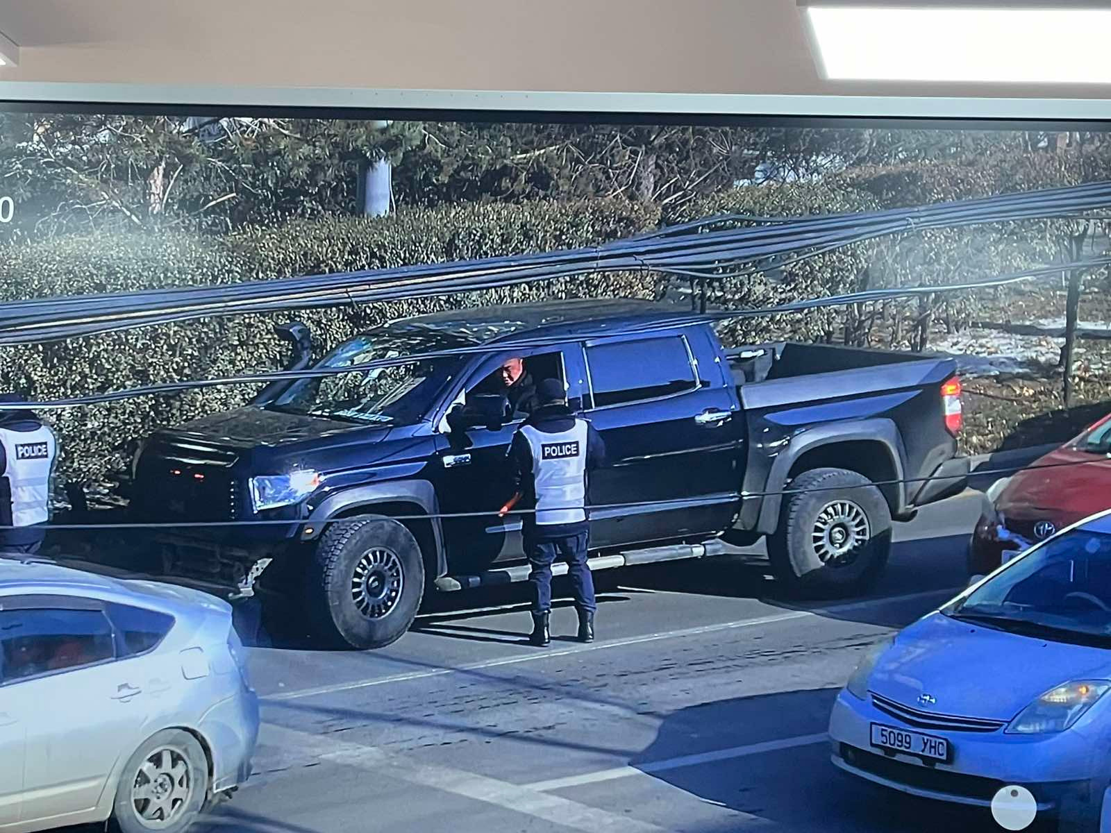 Ухаалаг систем ашиглан дугааргүй тээврийн хэрэгслийг илрүүлэн зөрчлийг арилгуулж байна